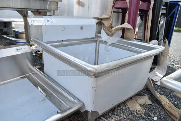BRAND NEW SCRATCH AND DENT! Steelton 522CS12424 29 1/2" 18-Gauge Stainless Steel One Compartment Commercial Sink without Drainboard - 24" x 24" x 12" Bowl. No Legs.  - Image 3 of 5