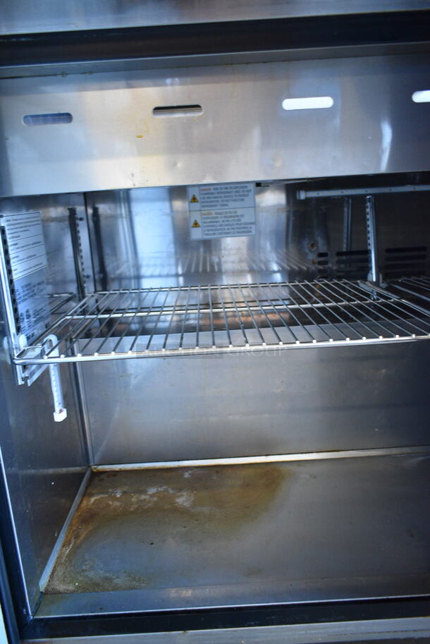 Turbo Air TST-72SD-30-N Stainless Steel Commercial Prep Table w/ Clear Glass Hinge Lid on Commercial Casters. 115 Volts, 1 Phase. Tested and Working! - Image 8 of 9