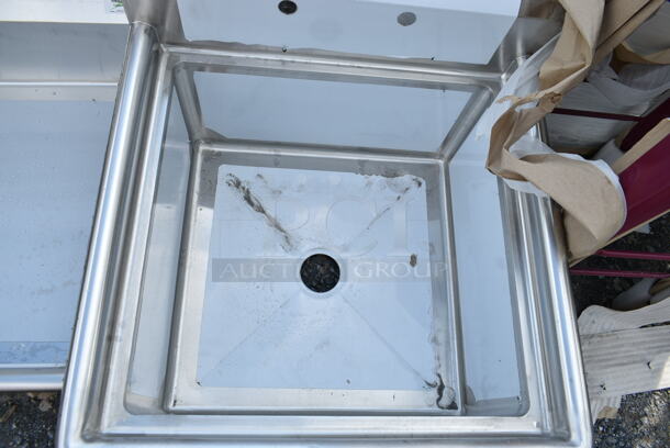 BRAND NEW SCRATCH AND DENT! Steelton 522CS12424 29 1/2" 18-Gauge Stainless Steel One Compartment Commercial Sink without Drainboard - 24" x 24" x 12" Bowl. No Legs.  - Image 4 of 5