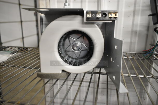 BRAND NEW SCRATCH AND DENT! Oh Sung OSM-3809U1 Fan Blower Motor. 208/230 Volts.  - Image 6 of 7