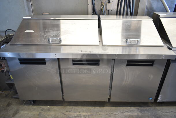 Hoshizaki SR72A-30M Stainless Steel Commercial Sandwich Salad Prep Table Bain Marie Mega Top on Commercial Casters. 115 Volts, 1 Phase. Tested and Working! - Image 1 of 8
