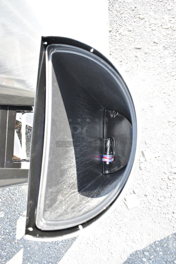 BRAND NEW SCRATCH AND DENT! Rubbermaid Black Metal Trash Can Shell. - Image 4 of 6