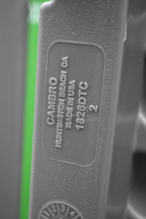 BRAND NEW SCRATCH AND DENT! Cambro 1826DTC 1826DTC615 Camcarts® Charcoal Gray Insulated Sheet Pan Carrier with Casters - Image 7 of 7