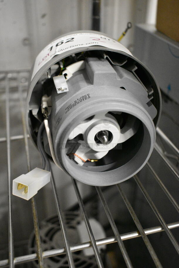 BRAND NEW SCRATCH AND DENT! Anaheim BLWR65172S-24V-4200-02 Motor and Wires - Image 6 of 7