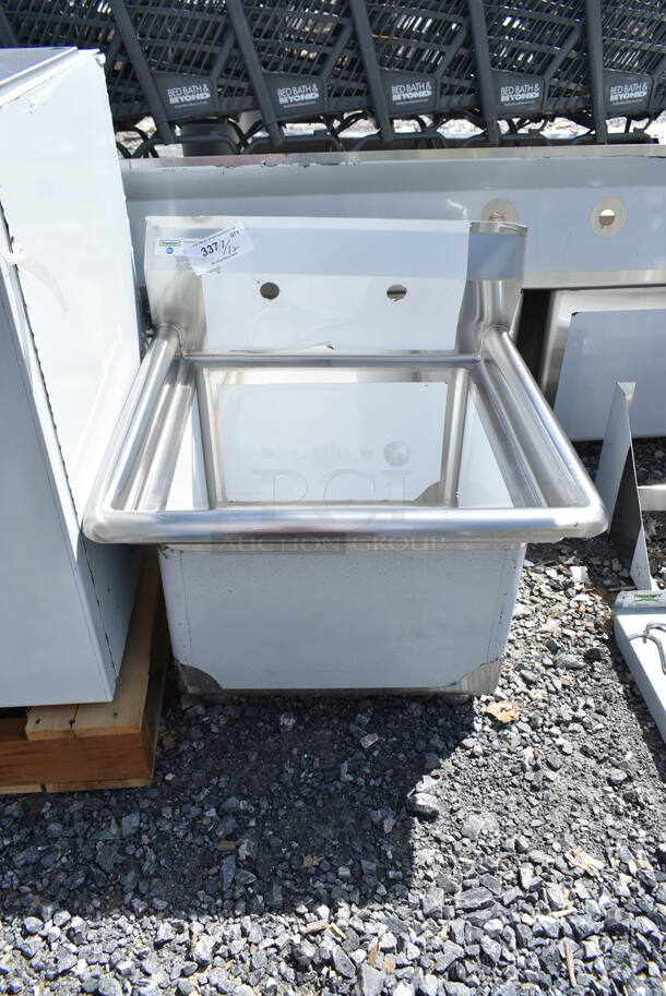 BRAND NEW SCRATCH AND DENT! Steelton 522CS11818N 23 1/2" 18-Gauge Stainless Steel One Compartment Commercial Sink without Drainboard - 18" x 18" x 12" Bowl - Image 2 of 5