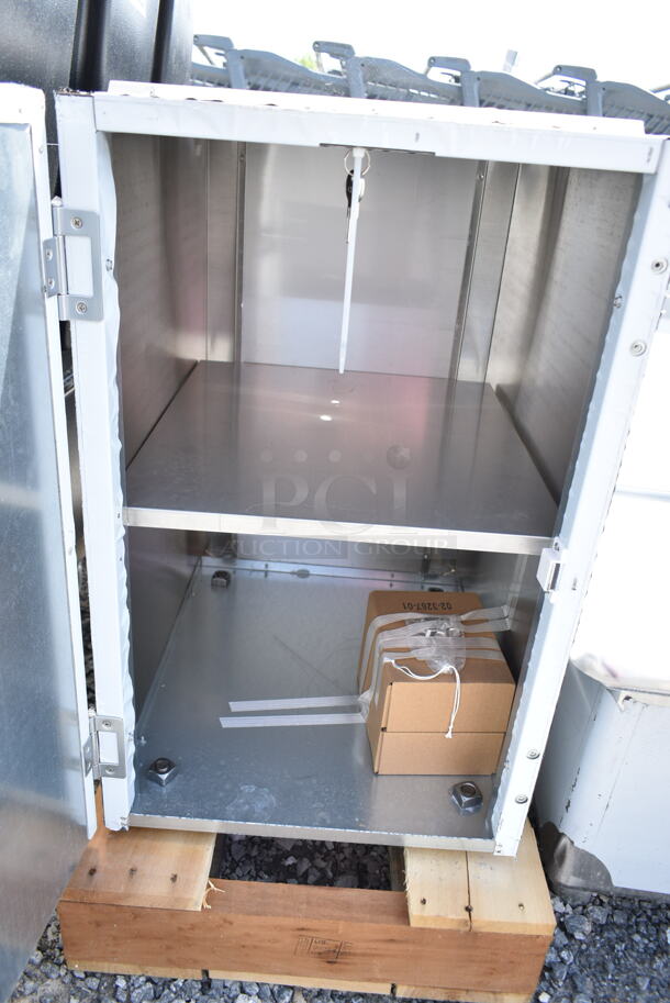 BRAND NEW SCRATCH AND DENT! Stainless Steel Commercial Ice Machine Cabinet Base.  - Image 4 of 4
