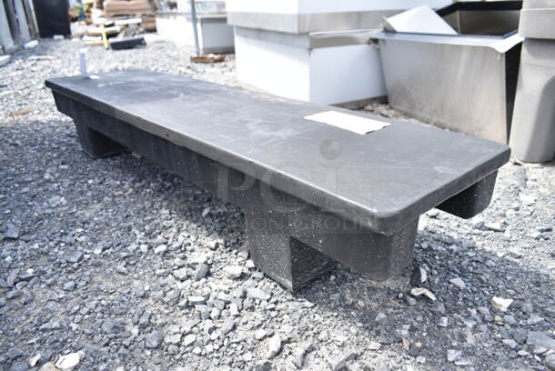 BRAND NEW SCRATCH AND DENT! Regency 600D48128PSJ 48" x 12" x 8" Plastic Narrow Dunnage Rack - 1000 lb. Capacity - Image 3 of 4