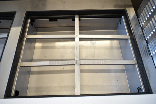 Hoshizaki SR72A-30M Stainless Steel Commercial Prep Table on Commercial Casters. 115 Volts, 1 Phase. Tested and Working! - Image 4 of 8