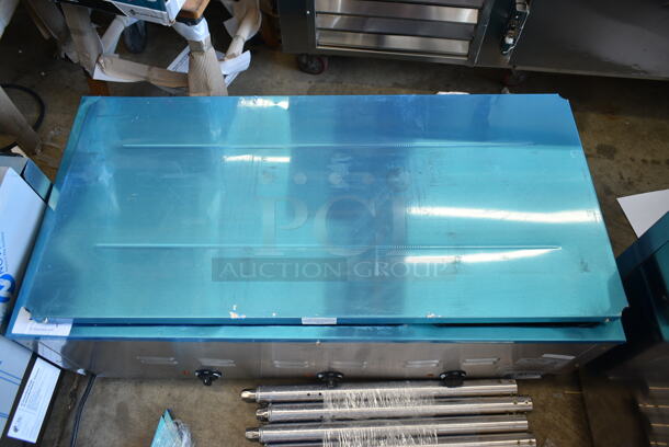 BRAND NEW SCRATCH AND DENT! 2023 Avantco 177STE3S Stainless Steel Commercial Electric Powered 3 Bay Steam Table. 120 Volts, 1 Phase. Tested and Working! - Image 6 of 7