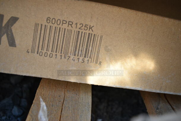 2 BRAND NEW SCRATCH AND DENT! Regency 600PR125K 12 Pan End Load Bun / Sheet Pan Rack - Unassembled. 2 Times Your Bid! May Be Missing Pieces. - Image 3 of 5