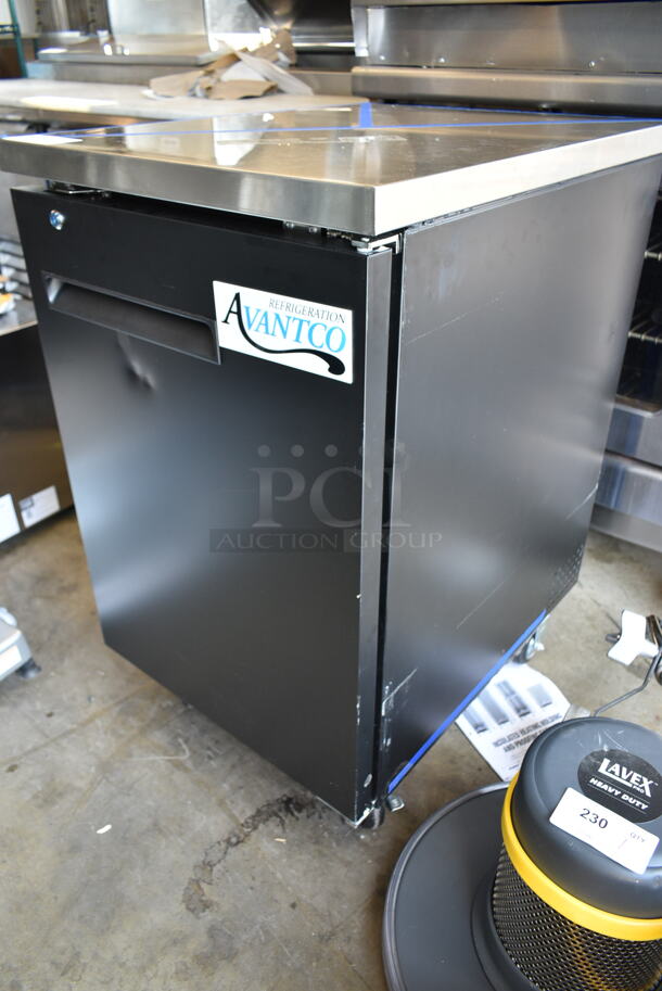 BRAND NEW SCRATCH AND DENT! 2024 Avantco 178UBB1HC Metal Commercial Black Solid Door Back Bar Cooler on Commercial Casters. 115 Volts, 1 Phase. Tested and Working! - Image 3 of 6