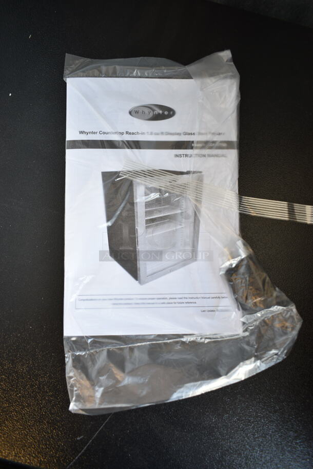 BRAND NEW SCRATCH AND DENT! Whynter CDF-177SB Countertop Reach In 1.8 cu ft Display Glass Door Freezer Merchandiser. 115 Volt, 1 Phase. Tested and Working! - Image 5 of 6
