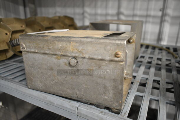 3 Metal Commercial Foot Pedals for Meat Mixer Grinder. 3 Times Your Bid! - Image 5 of 8