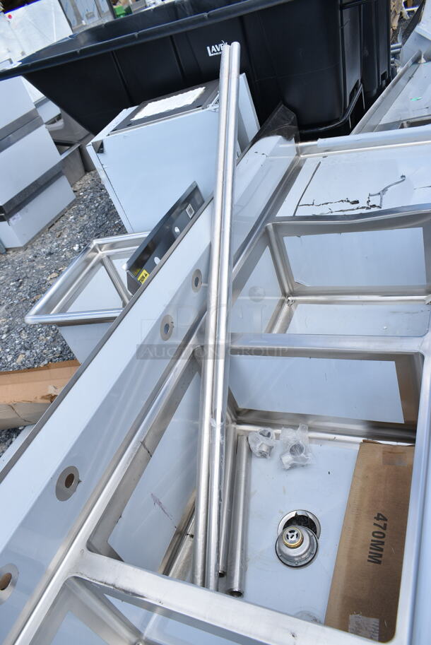 BRAND NEW SCRATCH AND DENT! Regency 600S32424224 Stainless Steel 87" 2 Bay Sink w/ Dual Drain Boards. Bays 24x24x13. Drain Boards 16.5x25.5 No Legs. - Image 9 of 11