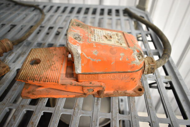 3 Metal Commercial Foot Pedals for Meat Mixer Grinder. 3 Times Your Bid! - Image 10 of 11