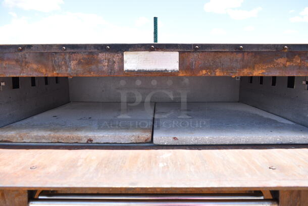 Metal Commercial Natural Gas Powered 4 Deck Pizza Oven w/ Cooking Stones. 90,000 BTU.  - Image 4 of 8