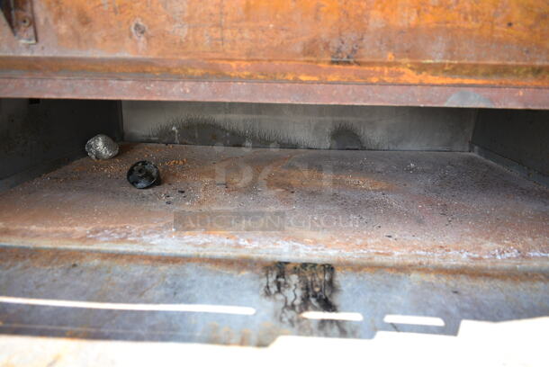 Metal Commercial Natural Gas Powered 4 Deck Pizza Oven w/ Cooking Stones. 90,000 BTU.  - Image 7 of 8