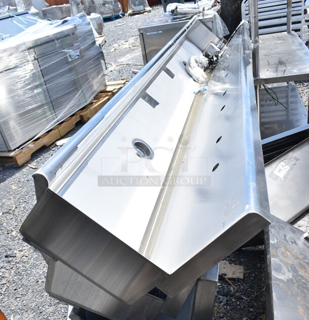 BRAND NEW SCRATCH AND DENT! Regency 600HSMS18120  120" x 17 1/2" Multi-Station Hand Sink for 5 Wall Mounted Faucets - Image 3 of 5