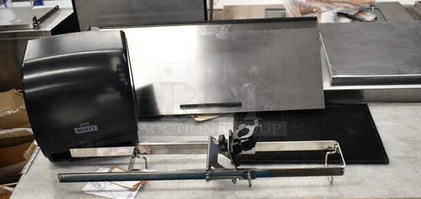 BRAND NEW SCRATCH AND DENT! Lot of 64927364 Robot Coupe 27364 Adjustable Immersion Blender Support for 20"-39" Diameter Pans, HP02B31S013C Beverage-Air 02B31S013C Lid Assy Dw64,Gf34,Sf34/64, Black Bar Mat, Lavex Hand Towel Dispenser.  - Image 2 of 8