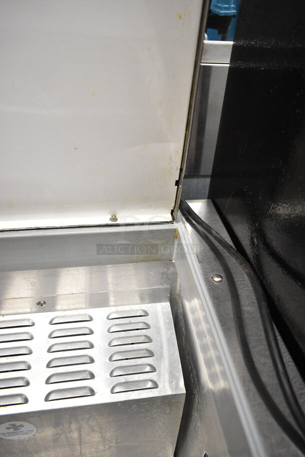 2018 Continental SW72-30M Stainless Steel Commercial Prep Table. 115 Volts, 1 Phase. Tested and Working! - Image 3 of 11