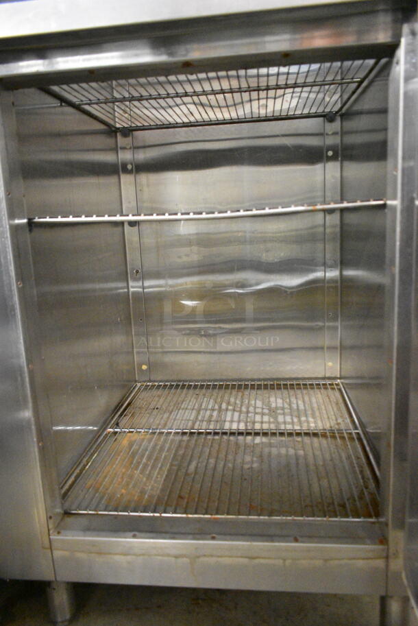Traulsen RHT132WUT-HHG Stainless Steel Commercial 2 Half Size Door Reach In Cooler w/ Metal Racks. 115 Volts, 1 Phase. Tested and Powers On But Does Not Get Cold - Image 3 of 5