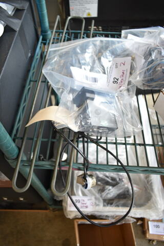 Lot of BRAND NEW SCRATCH AND DENT! Items Including HP3376031800 Traulsen SK-337-60318-CAA-AF1 Freezer Control, Mit 2, HP3296002100 Traulsen 329-60021-50 Defrost Heater 750W 115V