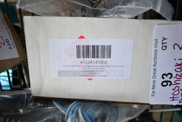 Lot of BRAND NEW SCRATCH AND DENT! Items Including 4152A141002 Hoshizaki 2A1410-02 Controller Board for 900-SD, CF1A-FS, CR1A-FS, DKM, KM, and KML Series, HP3A794601 Hoshizaki 3A7946-01 Lower Hinge - Image 3 of 4