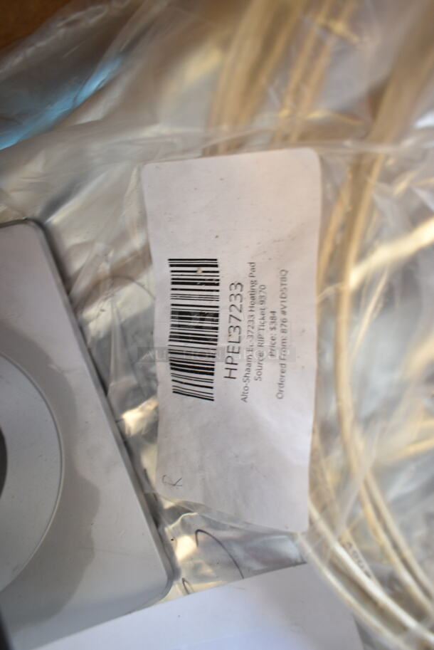 Lot of BRAND NEW SCRATCH AND DENT! Items Including HPHD26966 Alto-Shaam HD-26966 Handle, HPEL37233 Alto-Shaam EL-37233 Heating Pad. - Image 4 of 4