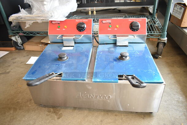 BRAND NEW SCRATCH AND DENT! 2023 Avantco 177F102 Stainless Steel Countertop Electric Powered 2 Bay Fryer w/ 2 Metal Fry Baskets and 2 Lids. 120 Volts, 1 Phase.  - Image 2 of 5