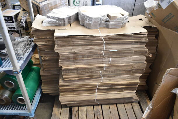PALLET LOT of 14 BRAND NEW Boxes Including Cake Carton 9x5x4, FL55A Boxes. 14 Times Your Bid! - Image 1 of 6