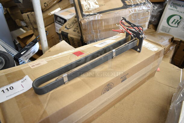 BRAND NEW SCRATCH AND DENT! Cleveland FK103881 208-220v;8kw;Immersion Elmt Kt - Image 2 of 3