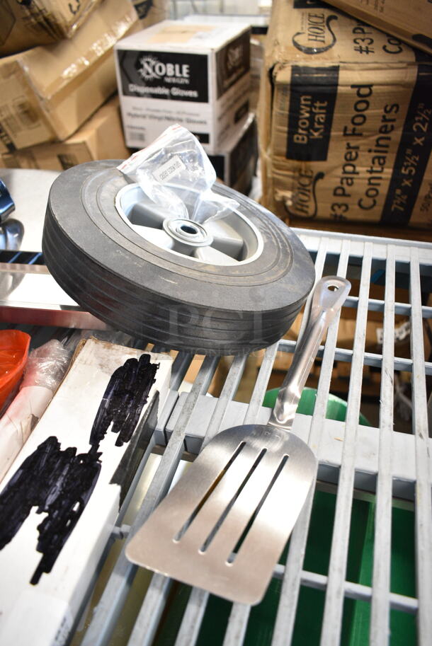 ALL ONE MONEY! Tier Lot of BRAND NEW SCRATCH AND DENT! Items Including 407FBURRITO Choice 12 1/2" x 6 5/8" x 4 5/8" 2-Level Burrito / Chimichanga Fryer Basket with Front and Left Hook, 5914361 Nemco 436-1 1/4" Easy Chopper Vegetable Dicer Blade Set, 475TT10HNDL Handle, 614A1105406C Pitco A1105406-C Basket Hanger. - Image 4 of 10