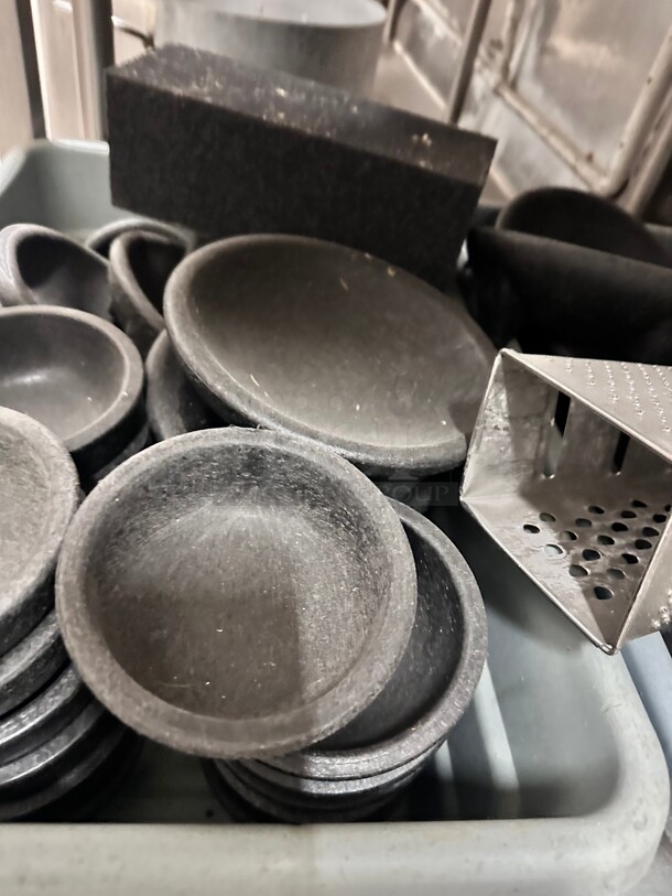 One Lot Of Salsa serving Containers  - Image 2 of 3