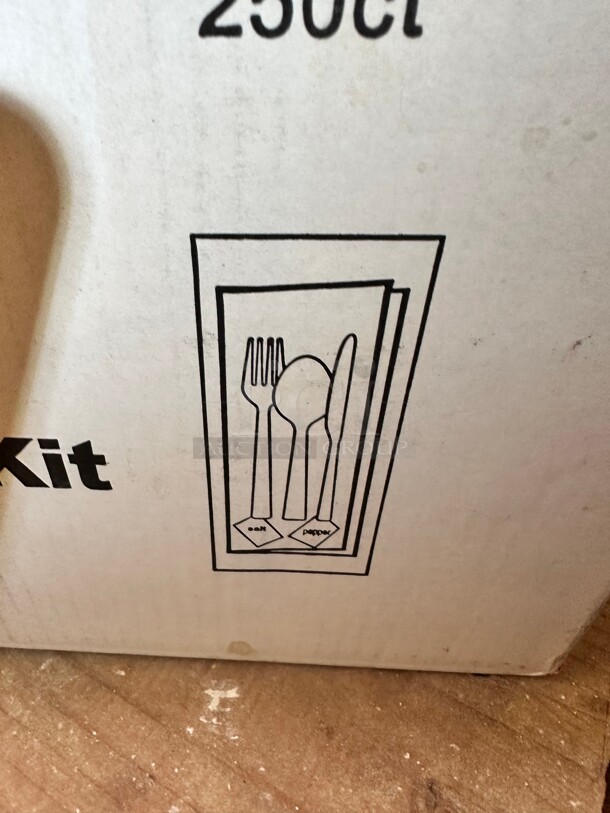 Vital Medium Weight Six Piece Cutlery Kit - Image 4 of 5