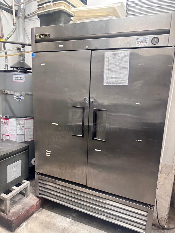 True T-49F 54 Inch Solid Door Reach-In Freezer 115 Volt Working - Image 5 of 7