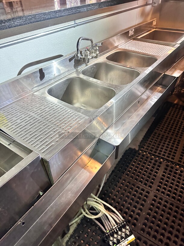 Krowne 18-53C 60" 3-Compartment Metal / Underbar Sink - Image 3 of 5