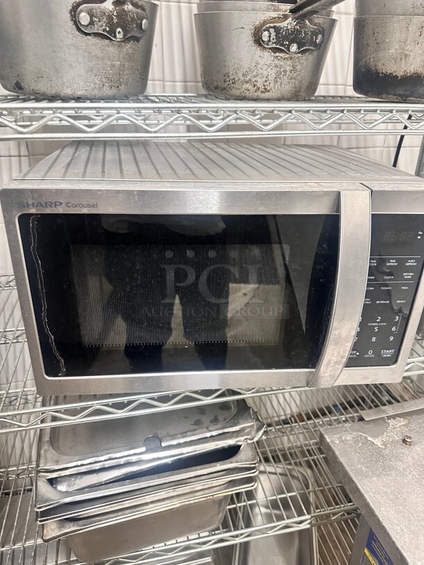Sharp Smc1662ds 1.6-cu ft 1100-Watt Sensor Cooking Controls Countertop Microwave 115 Volt Working - Image 2 of 5