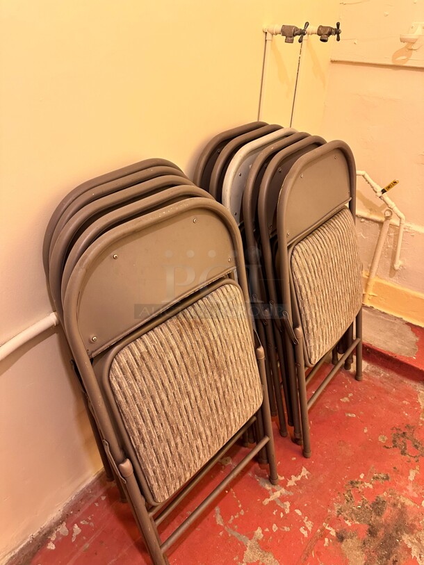 Metal Folding Chairs - Image 2 of 5