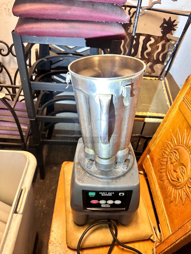 Waring CB15 Countertop Food Blender w/ Metal Container 115 Volt Working - Image 3 of 8