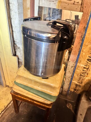 Winco Rw-s450 100 Cup Electric Rice Warmer 115 Volt Working