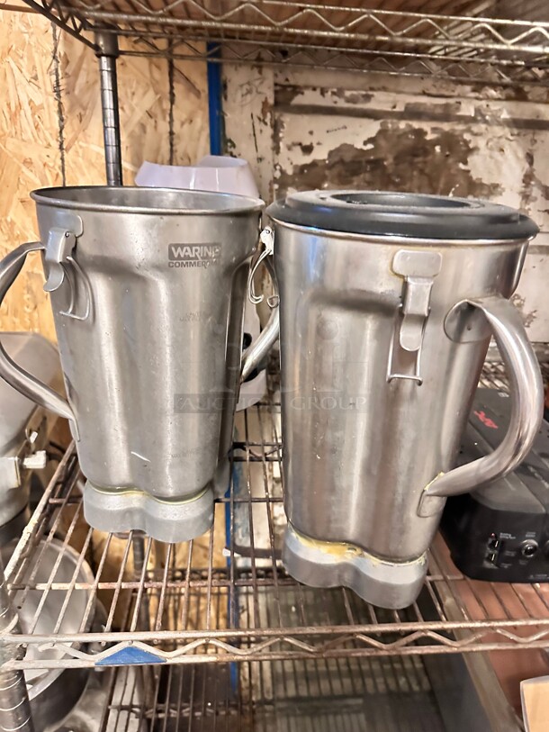 Waring 023909 1 Gallon Stainless Steel Blender Jar with Two Handles for Commercial Blenders - Image 1 of 5