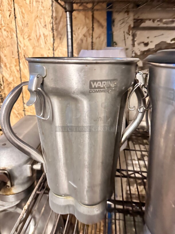 Waring 023909 1 Gallon Stainless Steel Blender Jar with Two Handles for Commercial Blenders - Image 5 of 5