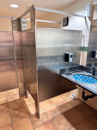 Bathroom Partition Two Toilets 
95x40x46x82