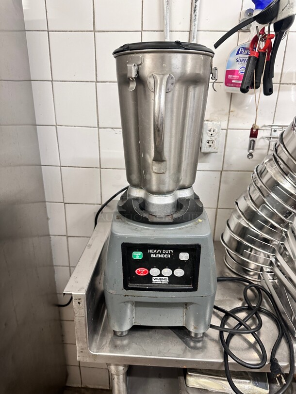 Waring CB15 Countertop Commercial Food Blender w/ Metal Container 115 Volt Working - Image 6 of 6