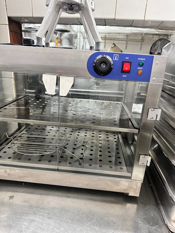 Commercial Counter Top Glass Warmer 115 Volt Working - Image 8 of 8
