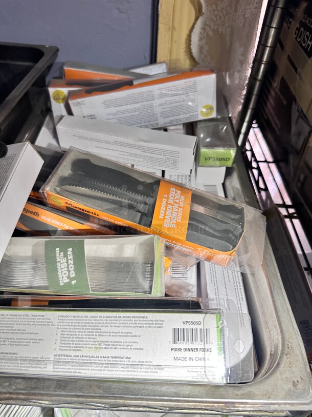One Lot Of Assorted Knife and Steak Knife - Image 4 of 5