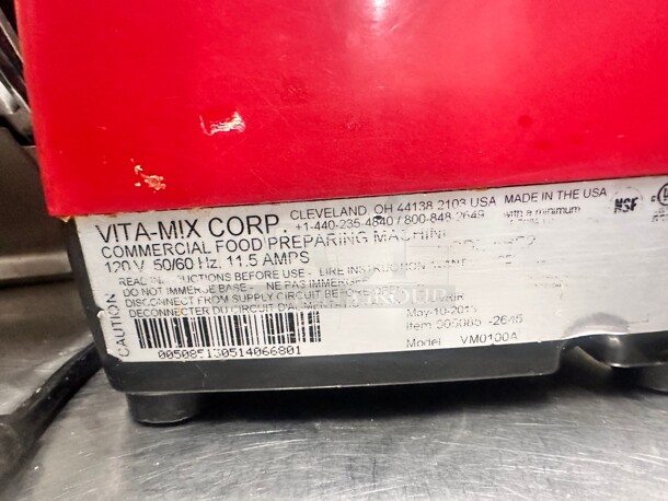 Vitamix  2-Speed 2.3 hp Blender with Toggle Controls Only Base Red - 120V Working - Image 2 of 7