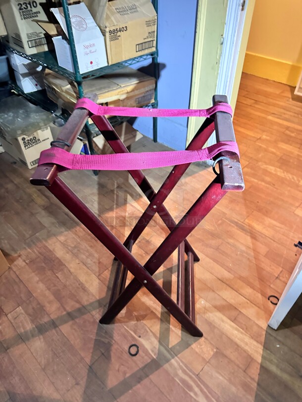 Winco TR-34W Folding Tray Stand, 34-Inch, Mahogany, Medium - Image 5 of 6