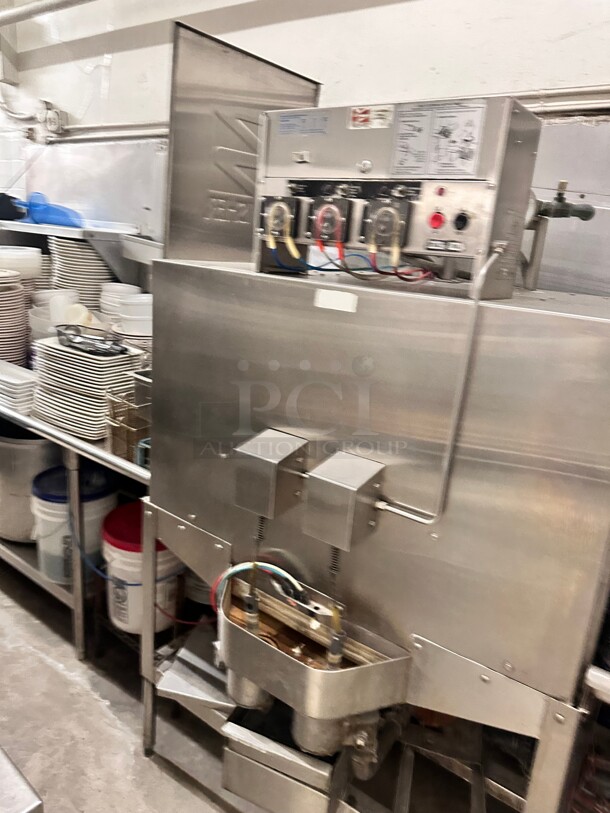 ADS Double Rack Low Temperature Chemical Sanitizing Pass Through Dishwasher - 115V Wokring - Image 1 of 8