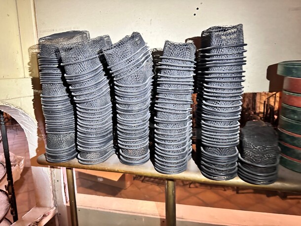 One Lot Of Metal Bread Baskets - Image 1 of 4
